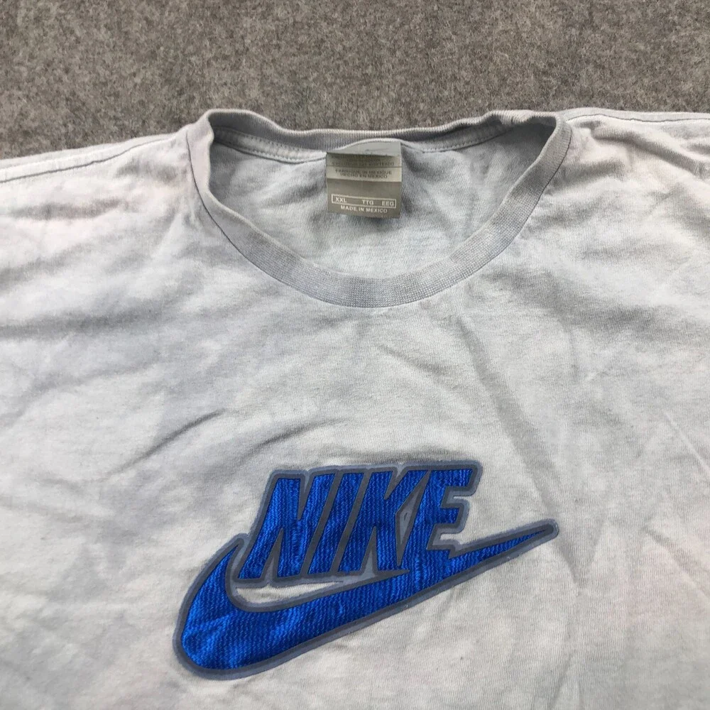Vintage Nike Shirt Men 2XL Gray Long Sleeve Embroidered Swoosh Crew Neck Y2K